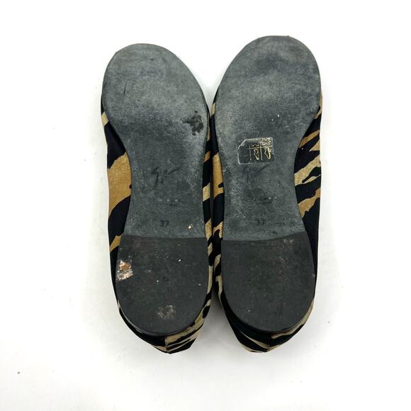 Giuseppe Zanotti Animal Print Round Toe Ballet Flats Women's 7 US - Picture 8 of 10